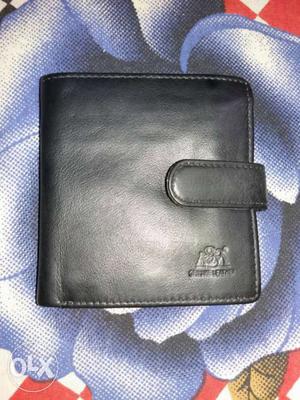 Black Leather Bifold Wallet With Lock
