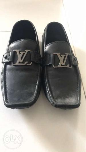 Black Leather Louis Vuitton Loafers