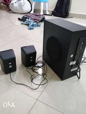 Black Philips 5.1 Channel Speakers with Sub Woofer