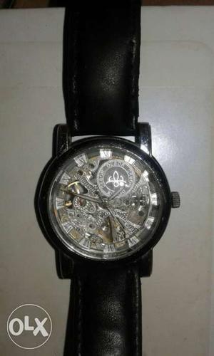 Debor automatic Round Black Watch With Black Leather