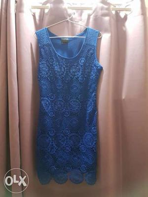 Gemstone blue netted mini dress with lining. size