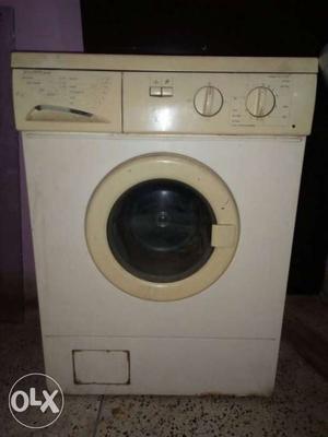 IFB washing machine in working and exillent