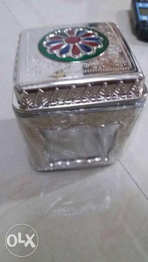 Imported mukhvas box