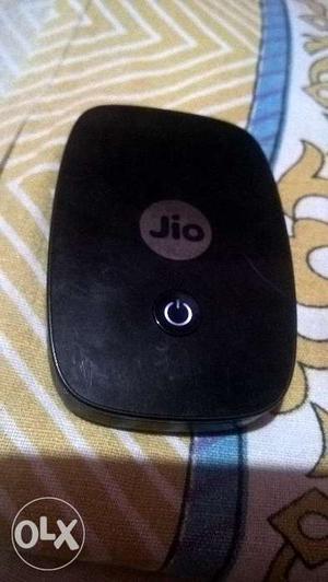 Jio fi only of 5 months with charger and box also