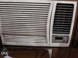 LG air conditionar of 2 ton in gud condition in