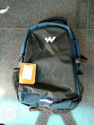 New wildcraft bag with prize tag and worth 