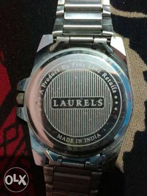 Round Silver Laurels Watch With Link Bracelet