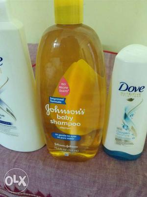 Sealed Johnson baby shampoo. Got from US. 751 ml.