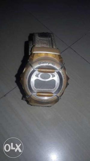 Baby g watch only have to put battery.