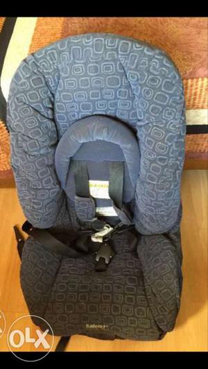 Baby car seat, imported Safety1st Make, upto 18
