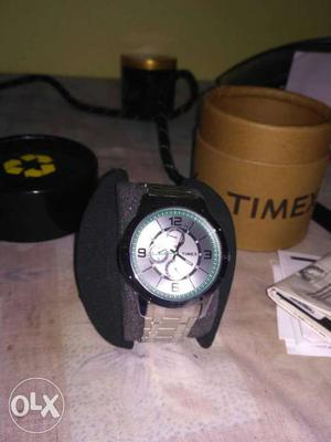 Brand new timeX watch orginal cost ₹
