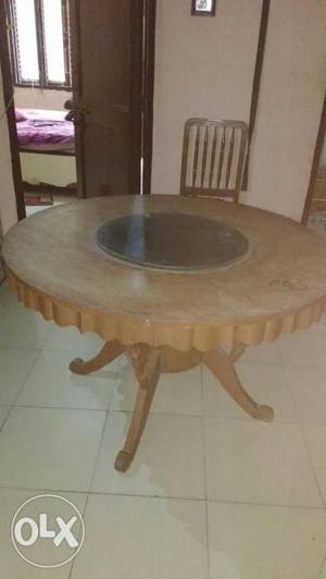 Dinning Table With Six Chair with Moving In Circle