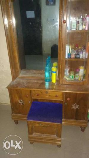 Dressing table sal wood 5 years old