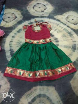 Festive wear Beautiful green cotton pavadai set