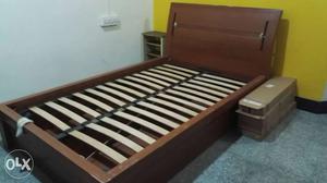 Hydrolic storage bed. 6 x 4.5 ft