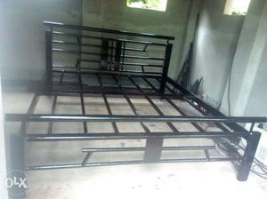 Large king size steel bed factory made brand new