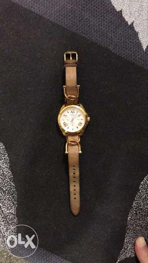 Original Fossil watch in rose gold colour which is
