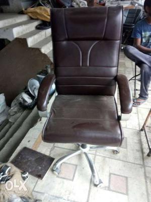 Rev chair good condition