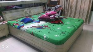 Tallli woollen bed wd gadhey (sleeping pads) wd 3