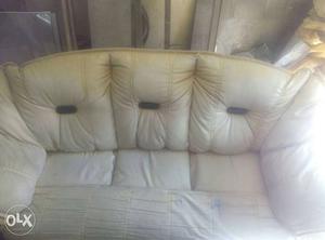 Urgently selling sofas