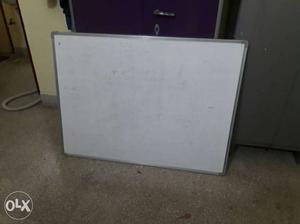 White Board 3.5x 2.5 ft