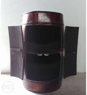 Wooden Barrel made of Solid wood with storage