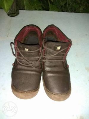 Wrangler leather brown shoes size 8 less use