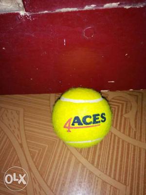 4 Aces Tennis Ball