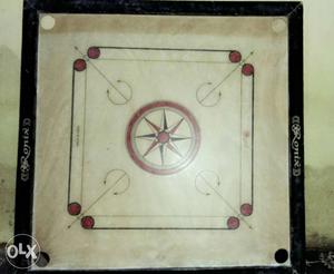 Carrom board 5 months only a urgent for sell