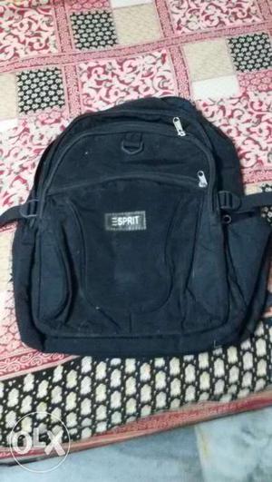 College & Office bag black colour in good condition jst for