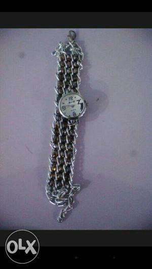 Combo of 2 ladies watch only for 250