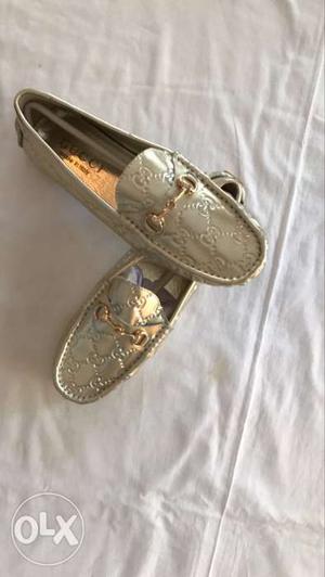 Dull gold gucci moccasims size 38 never worn