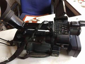 Dvc camera sony z1 newly condition, good working,