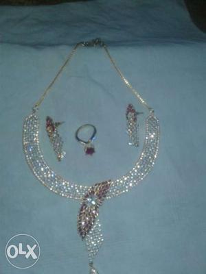 Embellished Diamond Jewelry Set