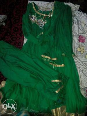 Green And Grey Scoop-neck Long Sleeve Traditional Dress