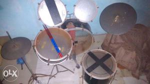 Hi guys I want sell my drug this drums using very low
