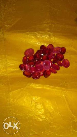 Natural ruby rs 800 per Ratti. Pls. Come to my
