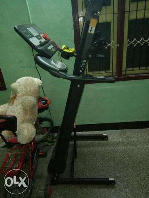 Treadmill for sale good condition lite used