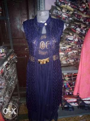 Women's Purple Sleeveless Gown