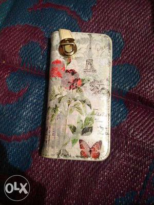 Women's White,red And Green Floral Leather Wallet