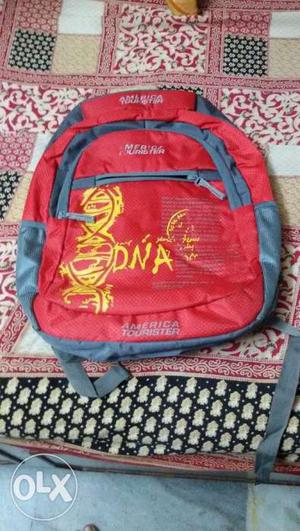 American Tourister bag jst for Rs 350/- in good condition
