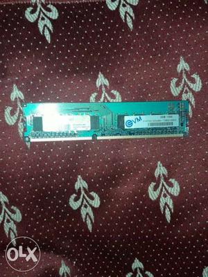 Black And Green DIMM RAM Card