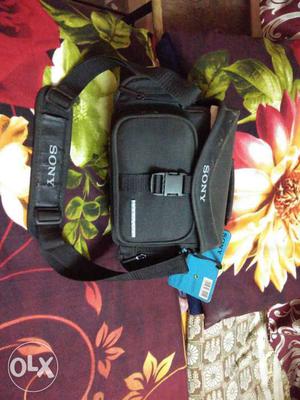 Black Sony Camera with bag