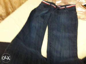 Girls jeans size 28 nd 30