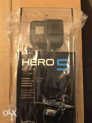GoPro HERO 5 Black Camcorder - 4K Ultra HD