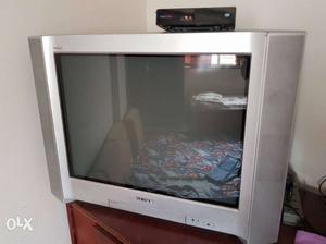 Good condition Sony TV. 28 inch screen.