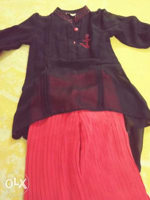 Its New very beautiful Indo western dress for girl (kid)