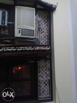 LG 1.5 Tin Air conditioner