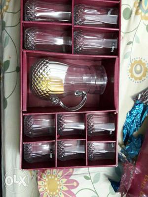 MRP is 750rs. Buy for 600rs. Brand New 13 pc set.