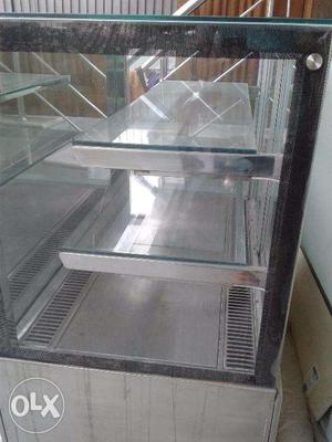 Pastry Cabinet (Display Chiller)